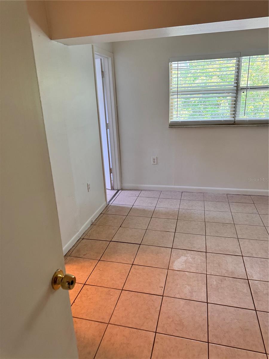 Image 22 of 28 For 2313 Ednor Street