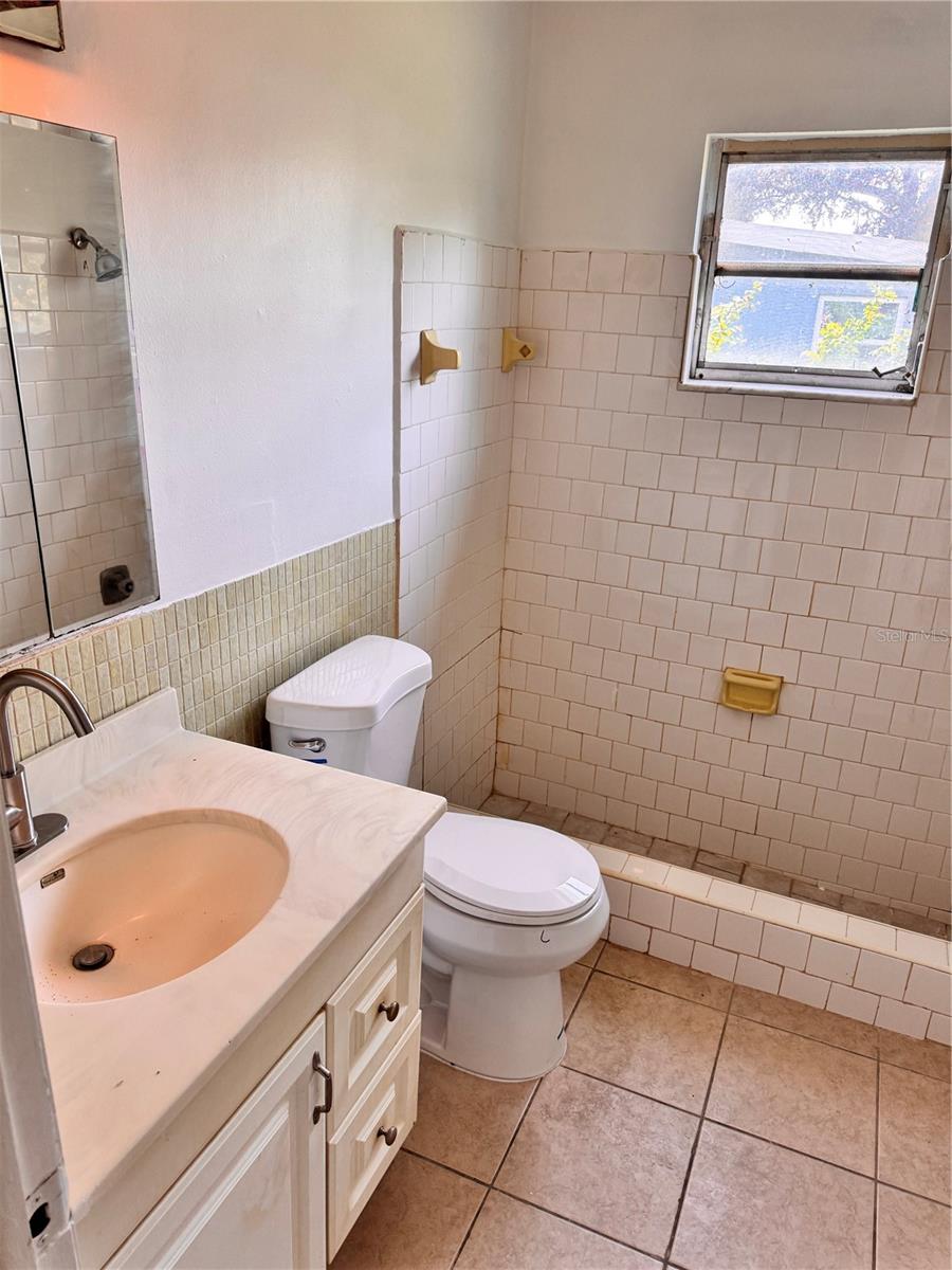 Image 23 of 28 For 2313 Ednor Street