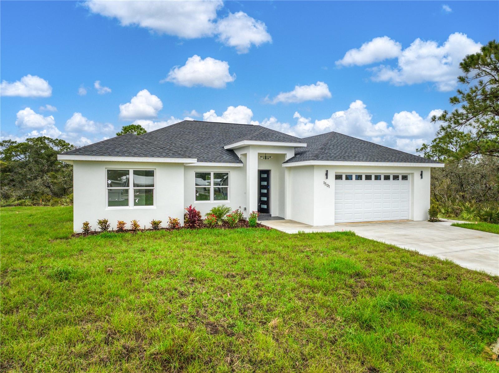 Listing Details for 1501 Mitchell Drive, SEBRING, FL 33872