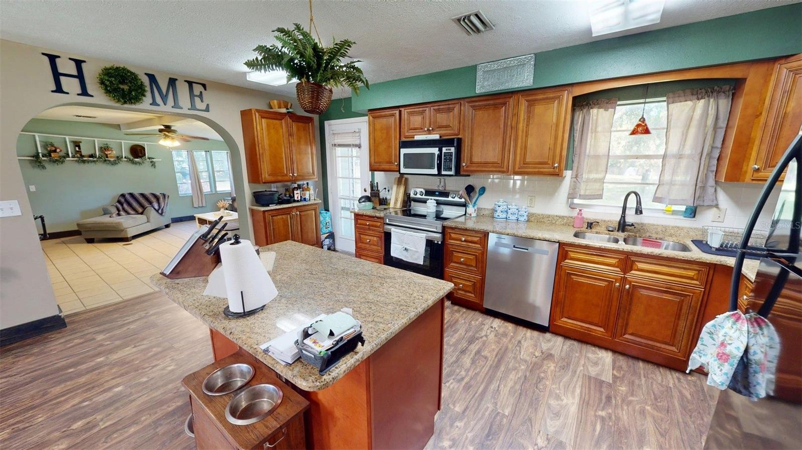 Image 18 of 39 For 635 Bost Road