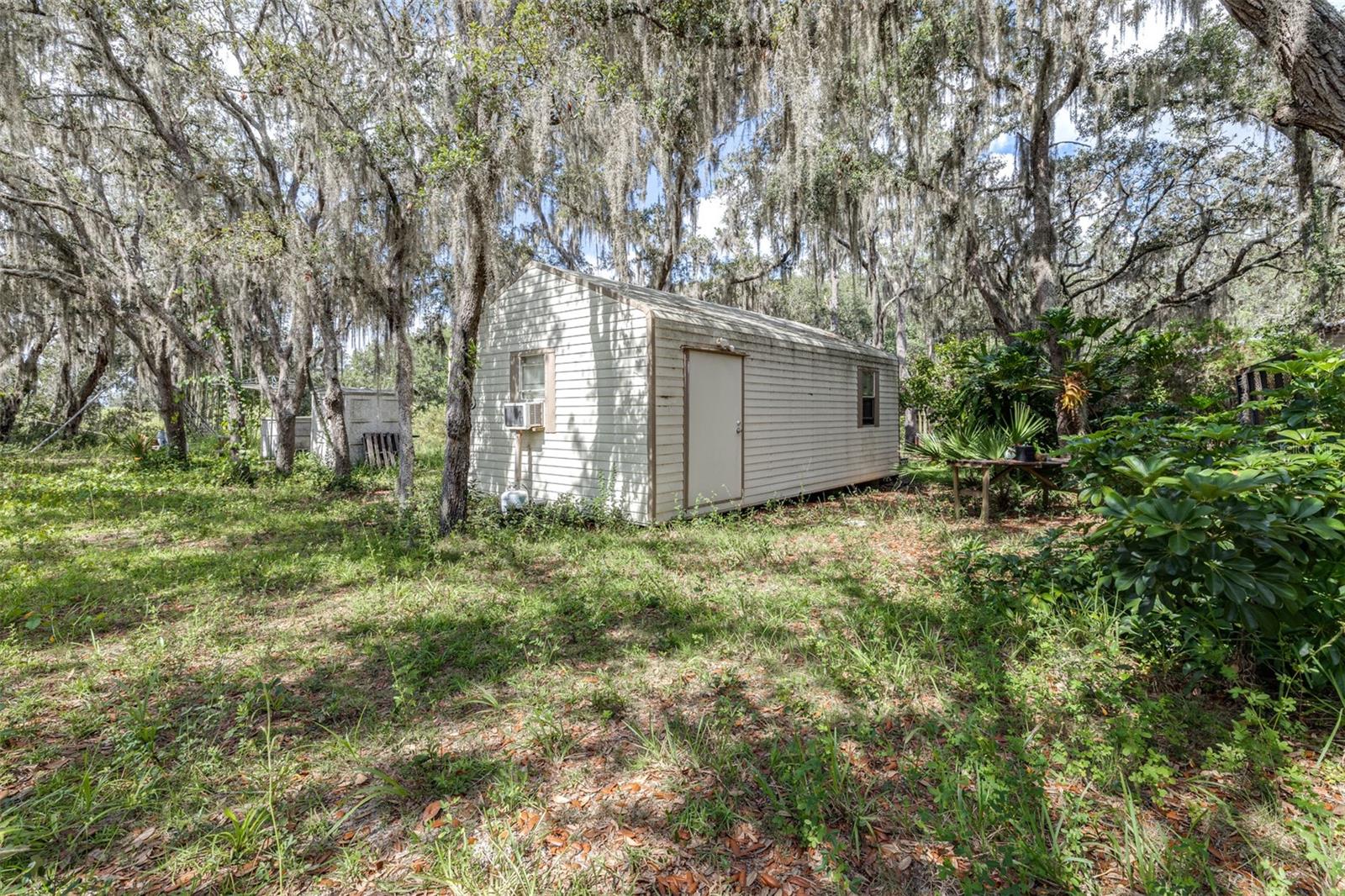 Image 47 of 67 For 107 Fawn Court