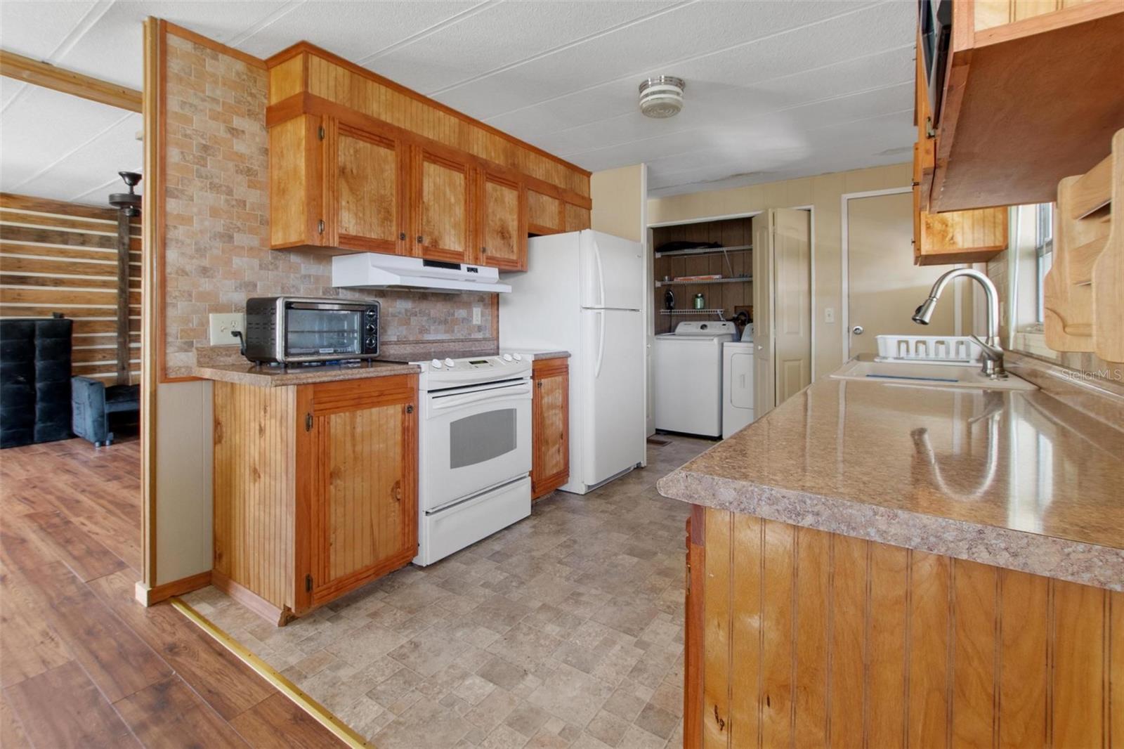 Image 10 of 35 For 3125 Opal Drive
