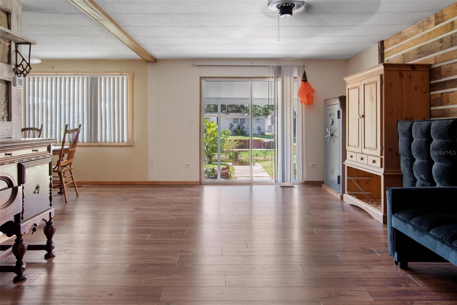 Image 6 of 35 For 3125 Opal Drive