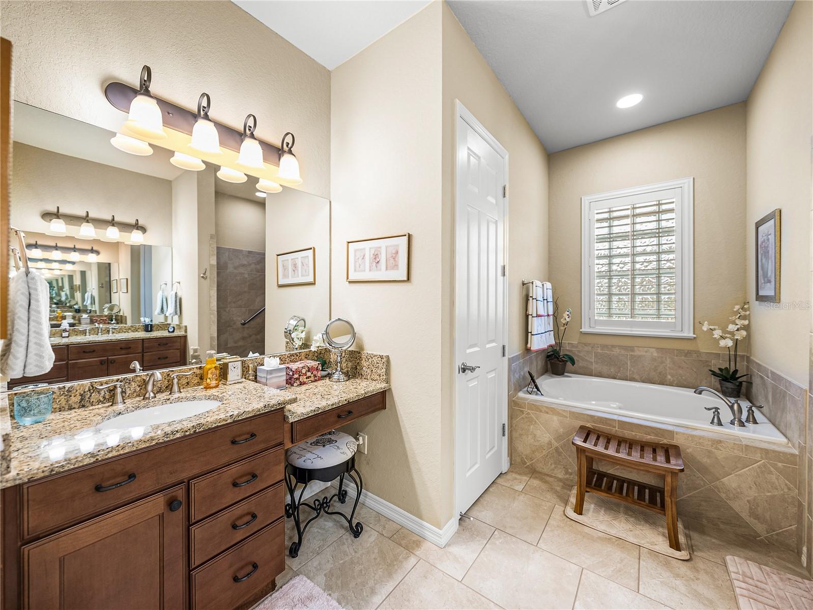 Image 30 of 95 For 1336 Oakmont Drive