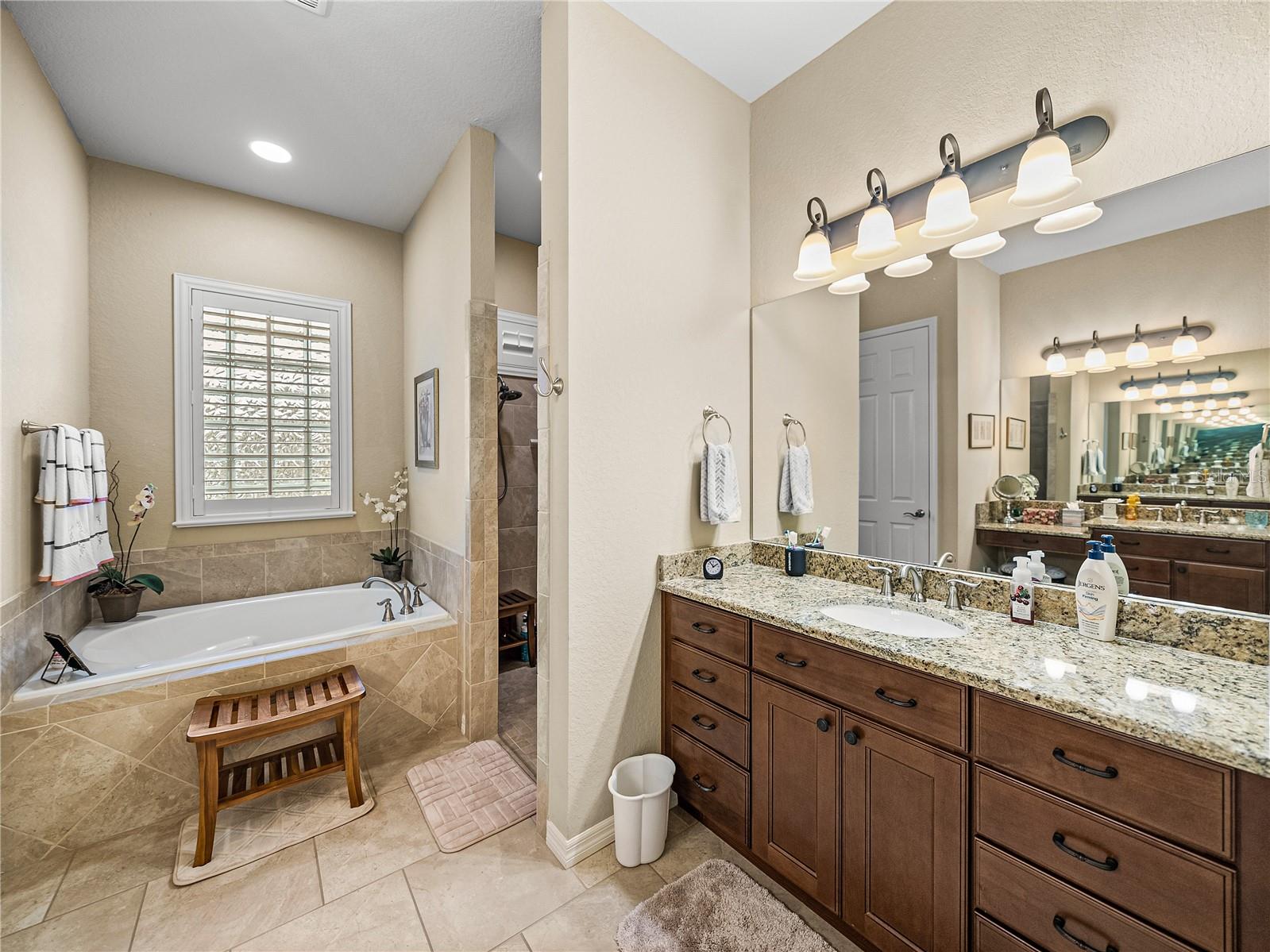 Image 31 of 95 For 1336 Oakmont Drive