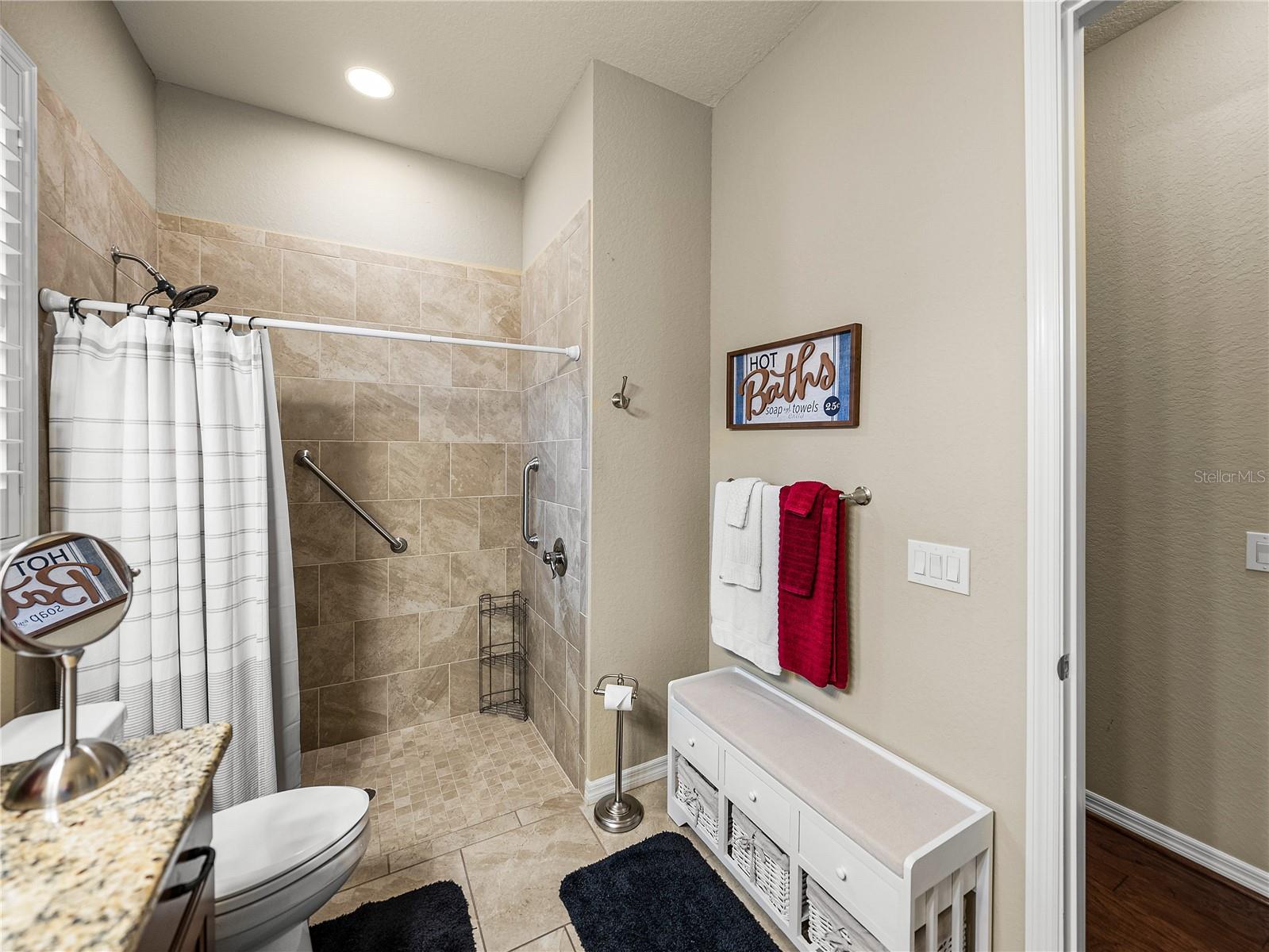 Image 39 of 95 For 1336 Oakmont Drive