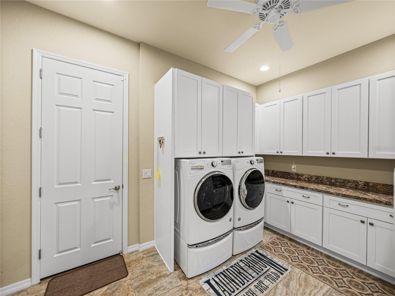 Image 43 of 95 For 1336 Oakmont Drive