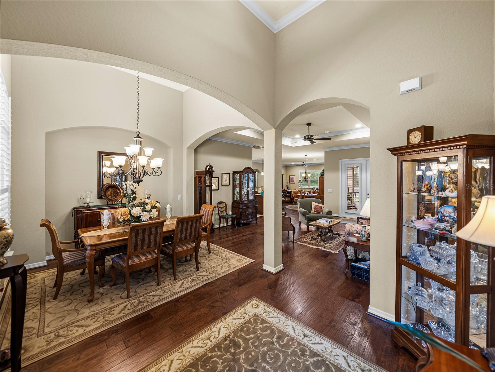 Image 5 of 95 For 1336 Oakmont Drive
