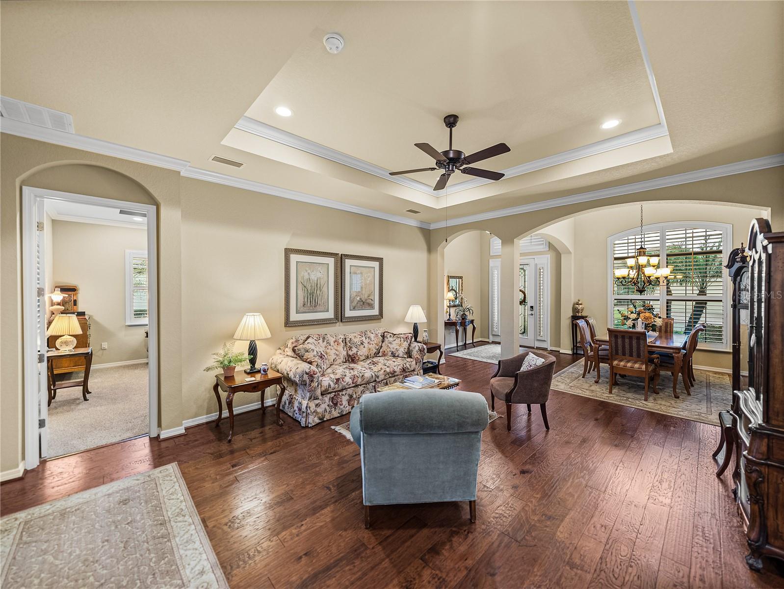 Image 7 of 95 For 1336 Oakmont Drive