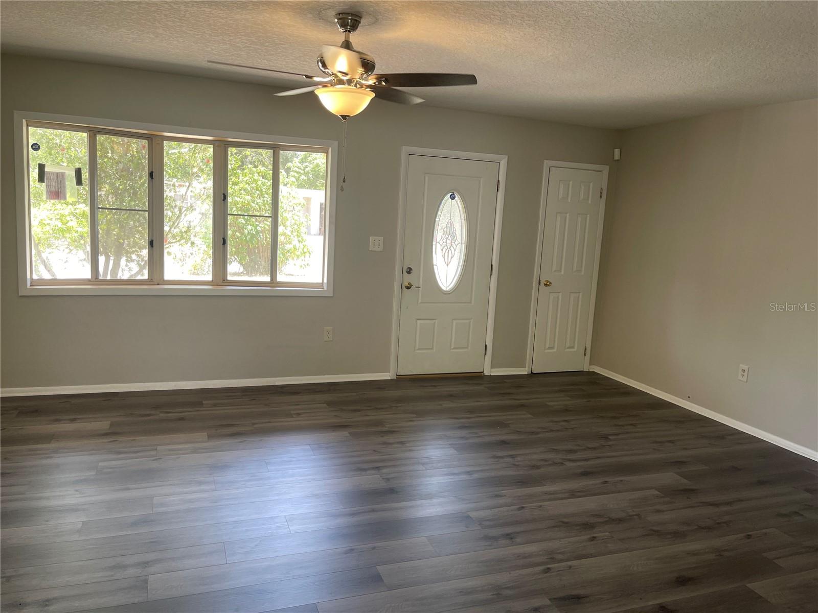 Image 4 of 12 For 1505 Avenue F Ne