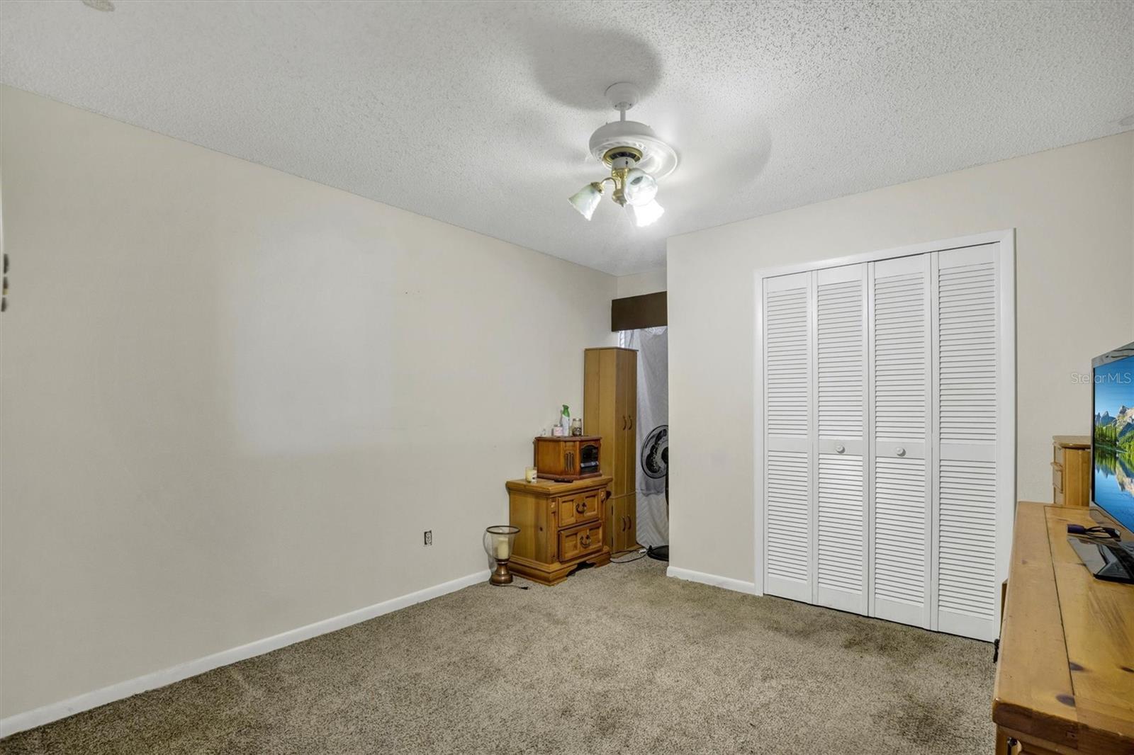 Image 12 of 29 For 1806 Columbia Drive