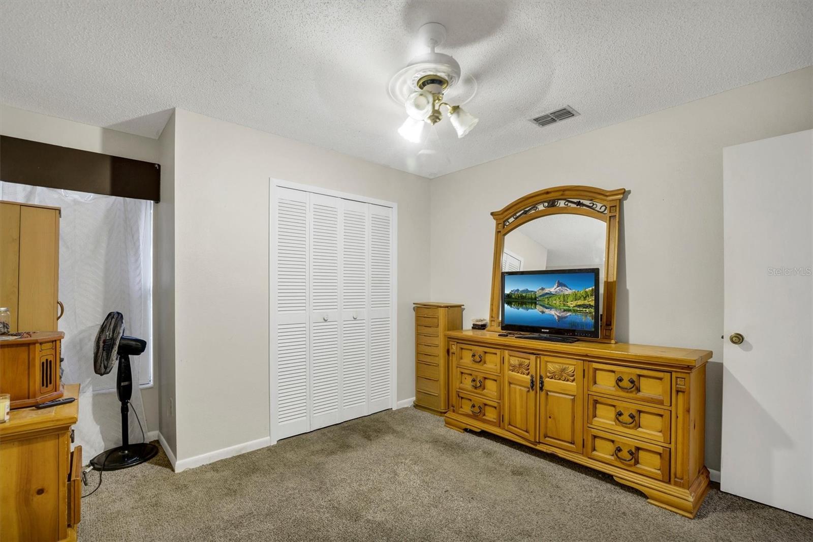 Image 13 of 29 For 1806 Columbia Drive