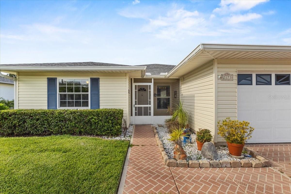 Image 4 of 44 For 2173 Mission Hills Drive