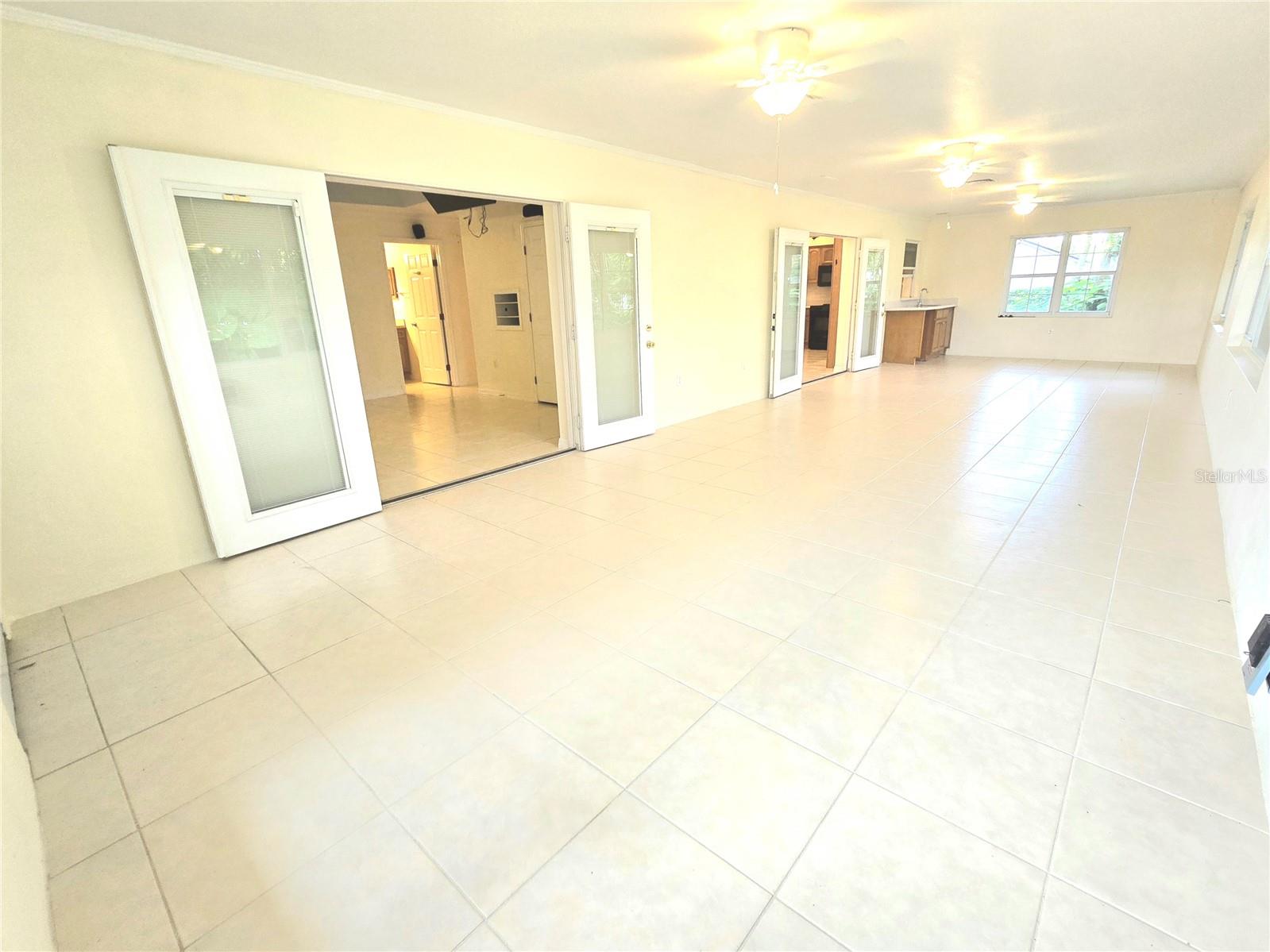 Image 10 of 38 For 820 Shamrock Drive