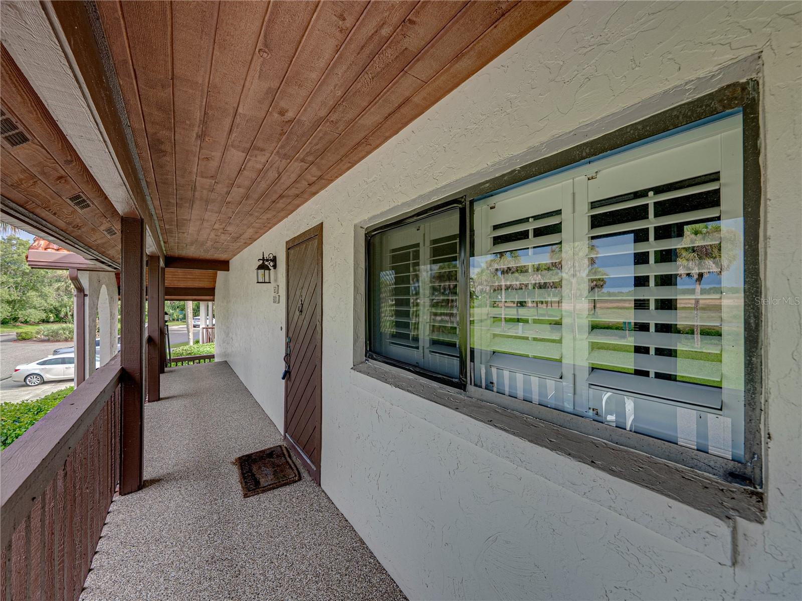 Image 38 of 49 For 9201 Village Drive I-21