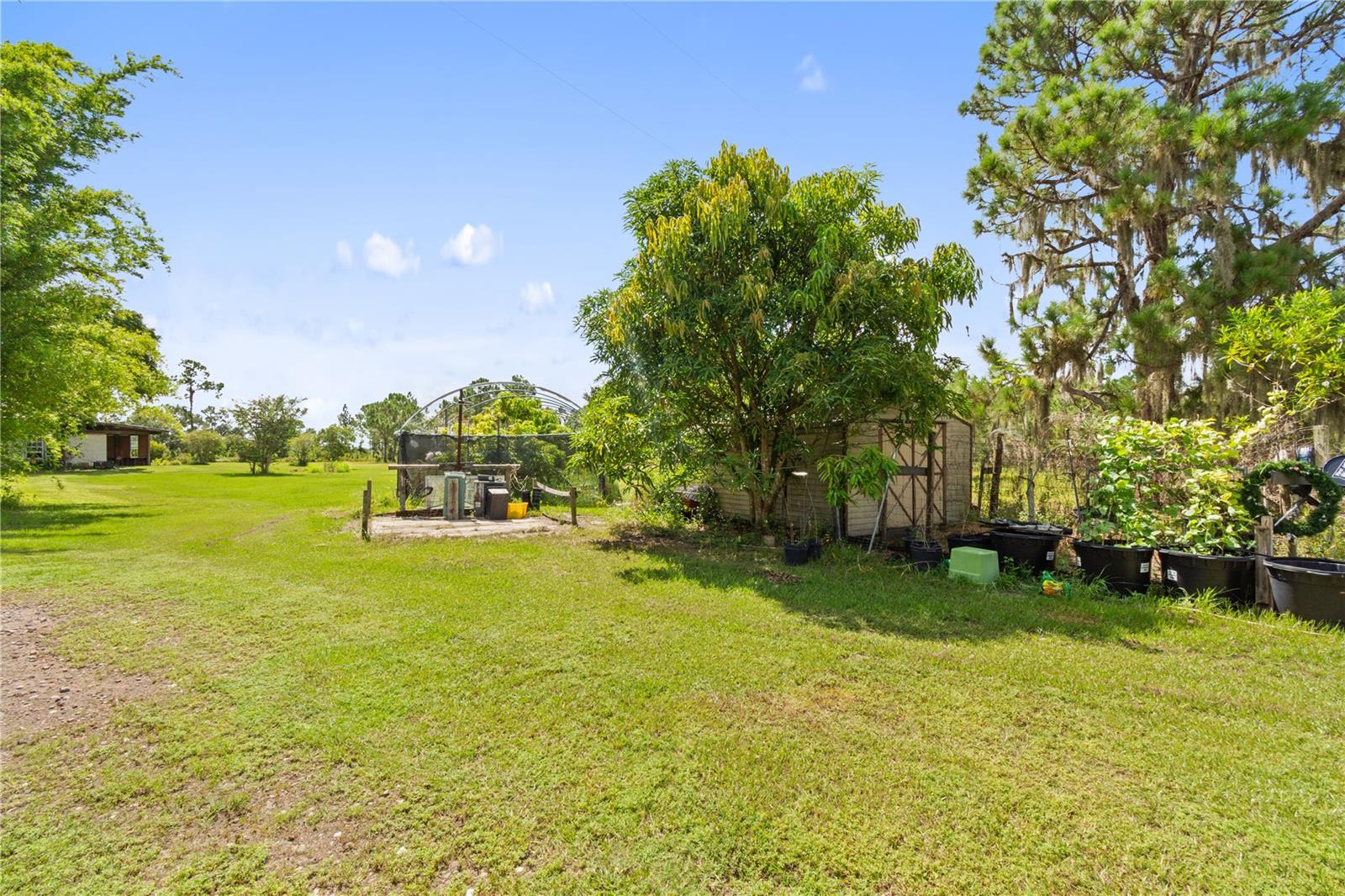 Image 24 of 58 For 1360 Collany Lane