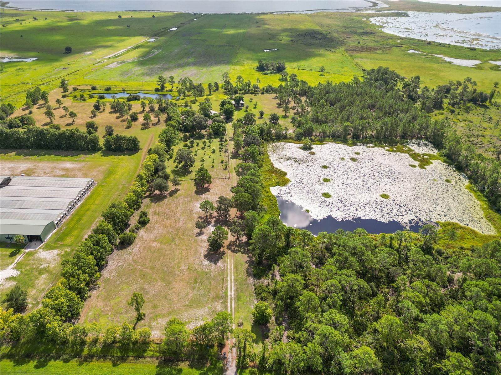 Image 33 of 58 For 1360 Collany Lane