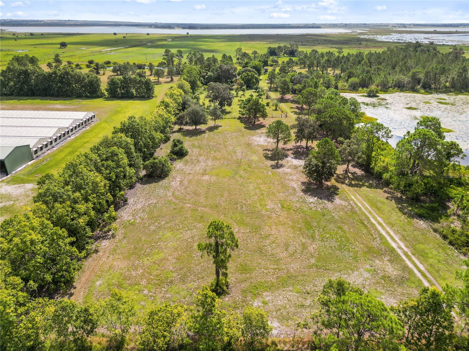 Image 34 of 58 For 1360 Collany Lane