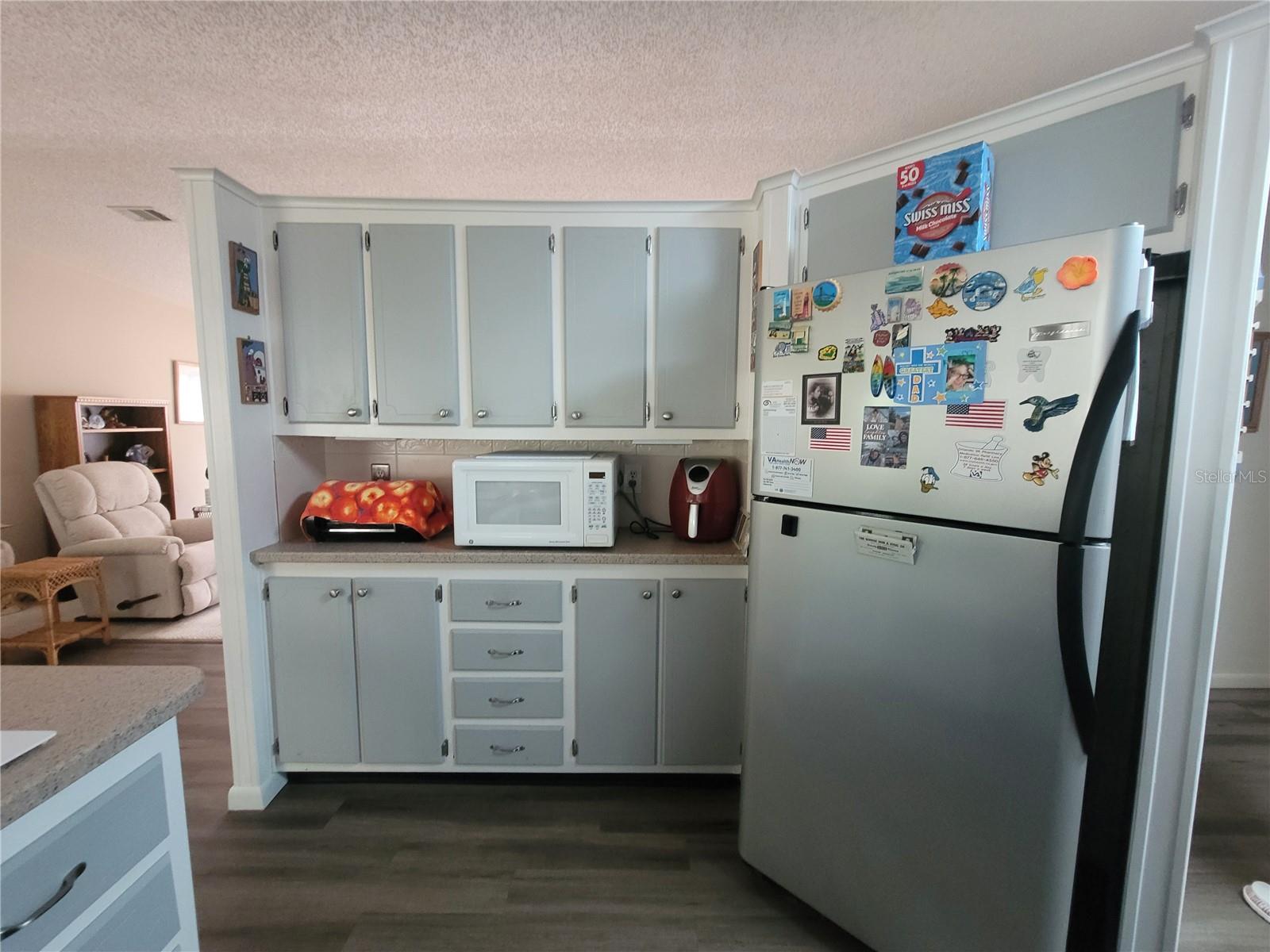 Image 6 of 13 For 171 Dartmouth Drive