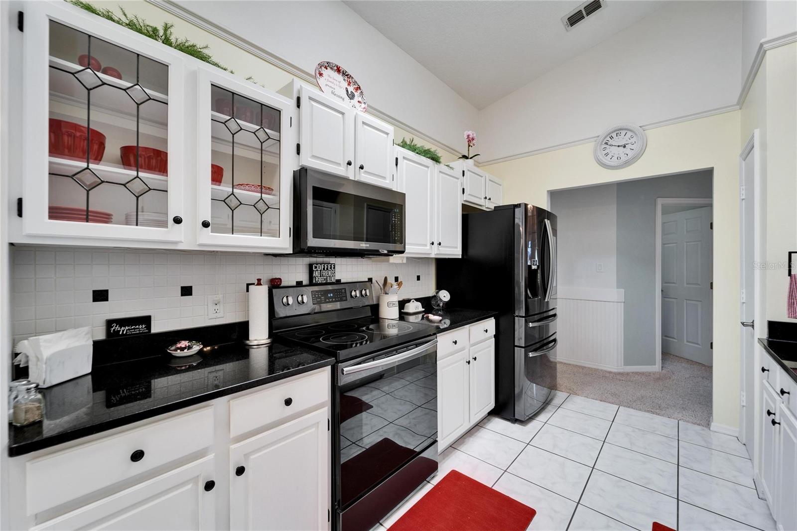 Image 13 of 90 For 6059 Condor Drive