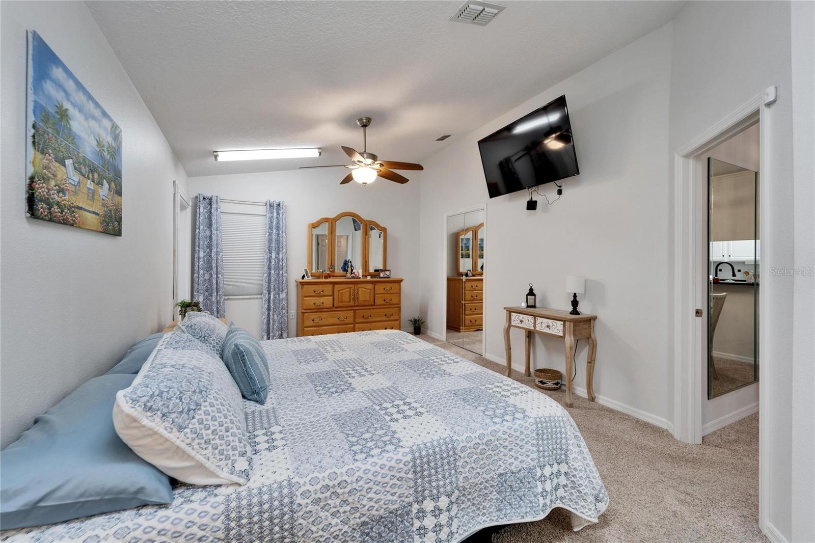Image 23 of 90 For 6059 Condor Drive