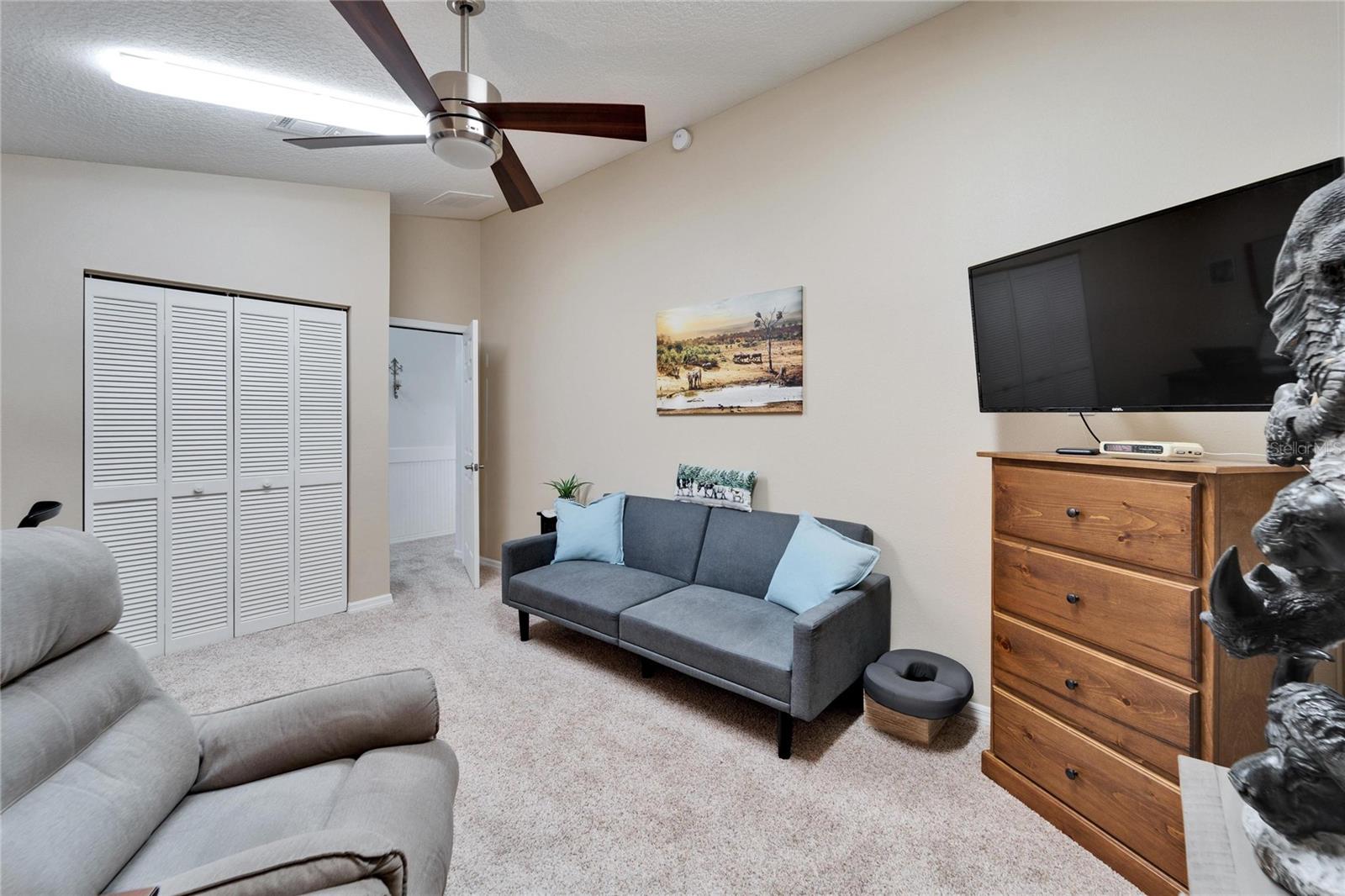 Image 41 of 90 For 6059 Condor Drive