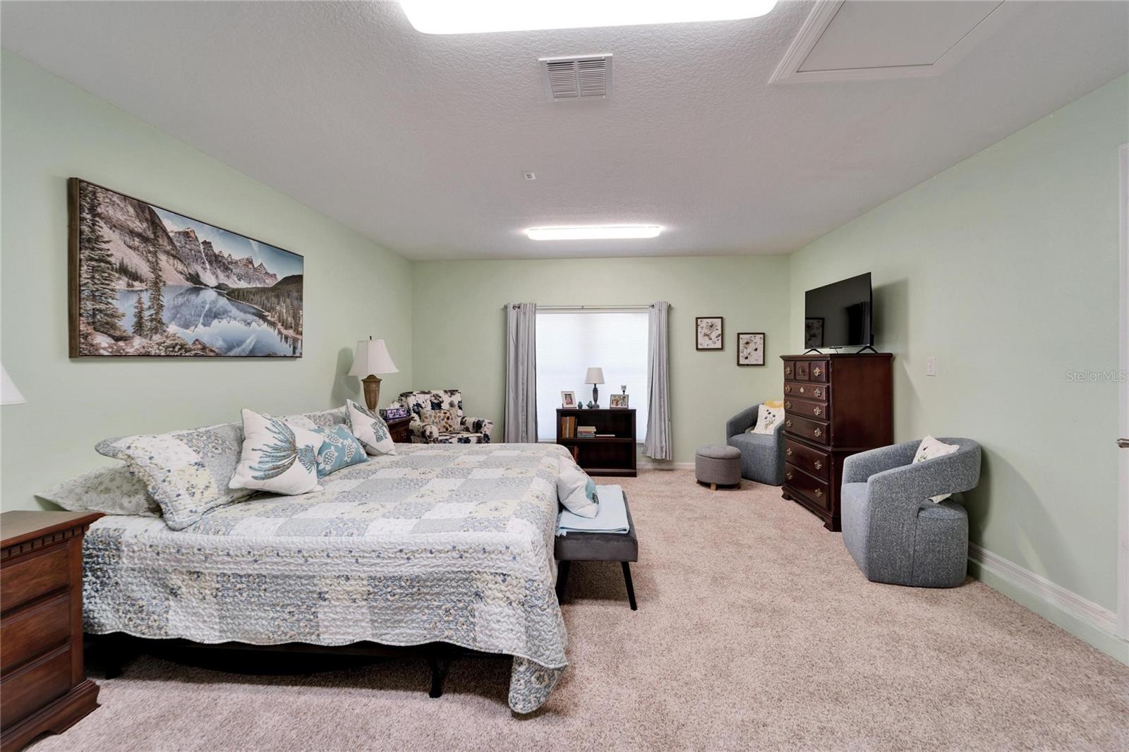 Image 45 of 90 For 6059 Condor Drive