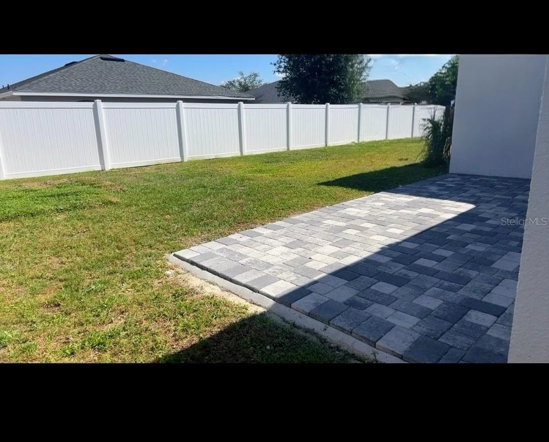 Image 5 of 20 For 1561 Shorewood Drive