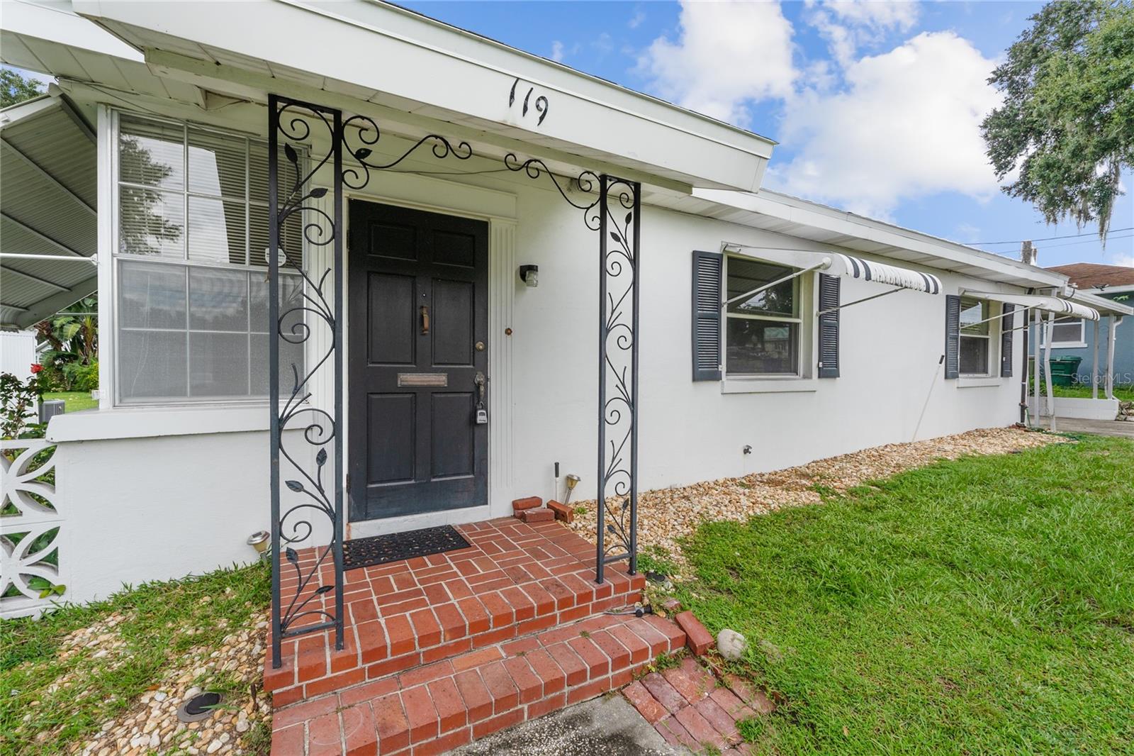 Image 4 of 37 For 119 14th Street Se
