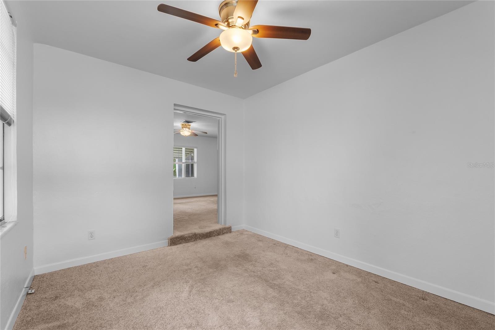 Image 6 of 37 For 119 14th Street Se