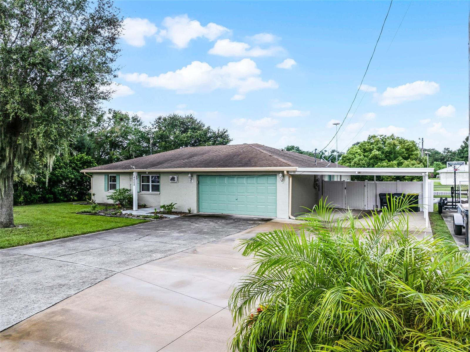 Image 31 of 39 For 4805 Oak Acres Drive