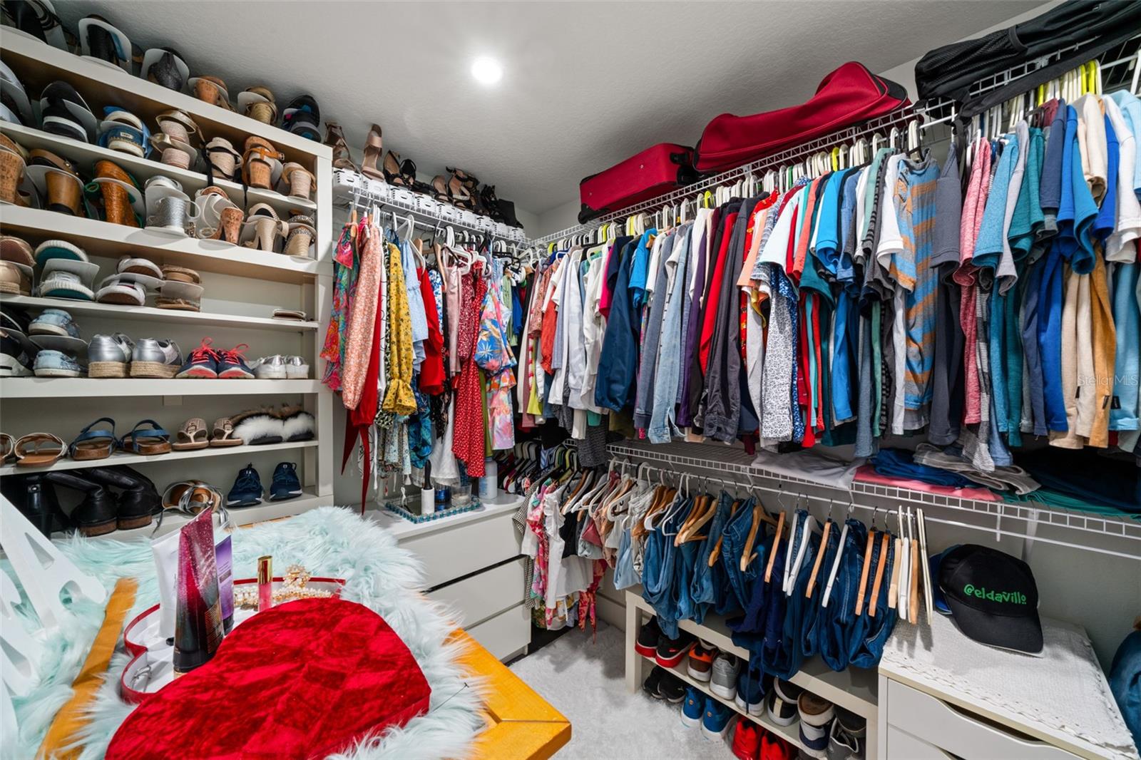 Image 17 of 49 For 5810 Columbus Boulevard