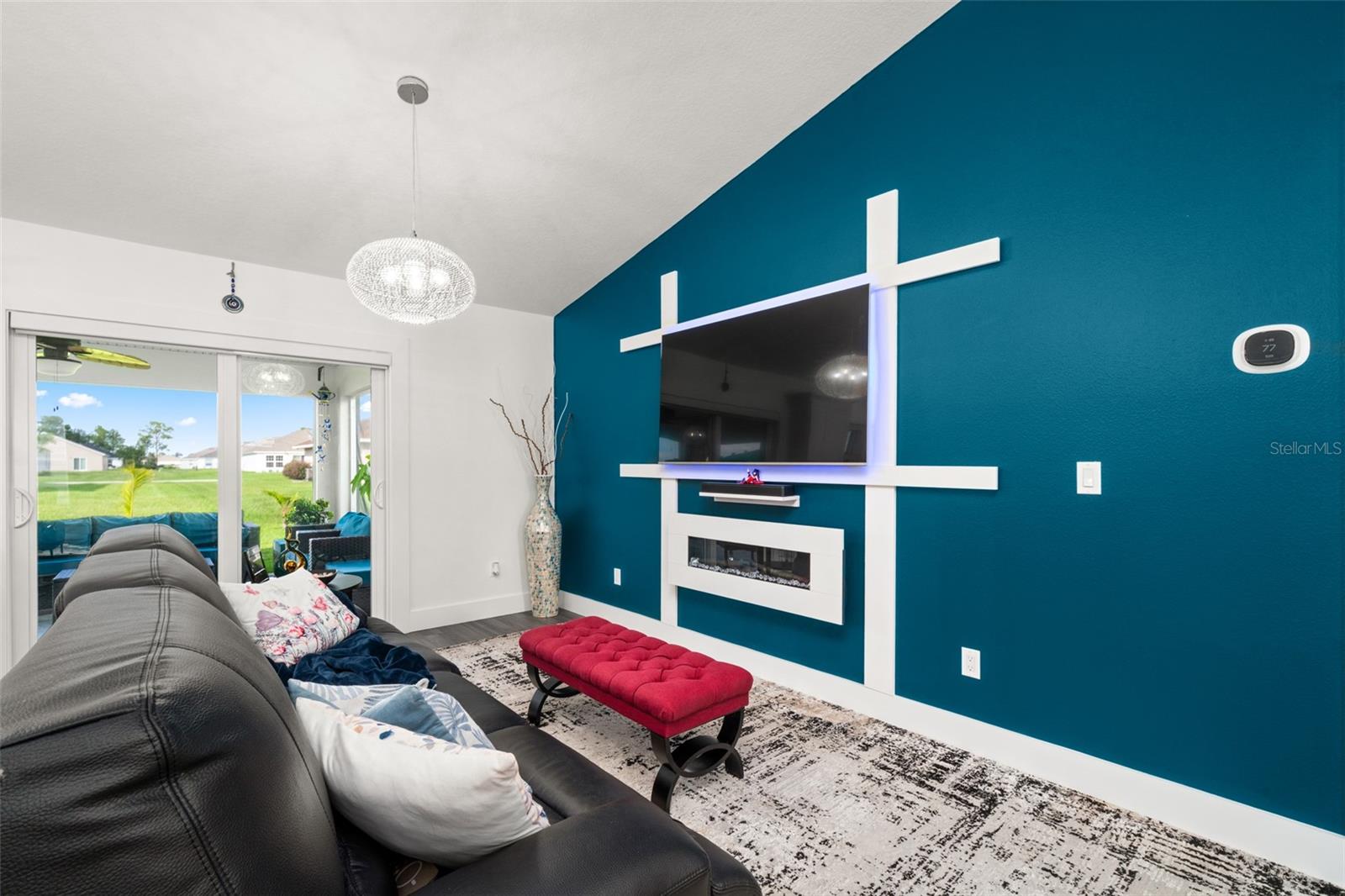 Image 6 of 49 For 5810 Columbus Boulevard