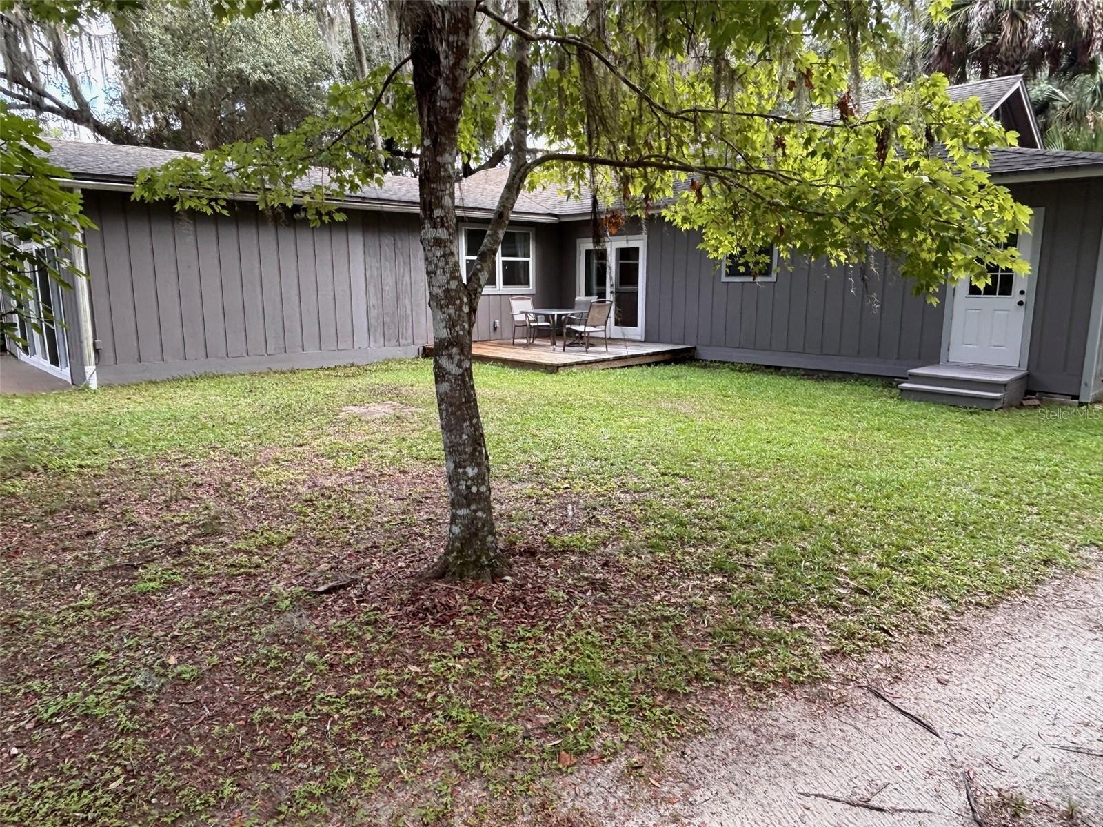 Image 49 of 83 For 9926 Holden Park Road