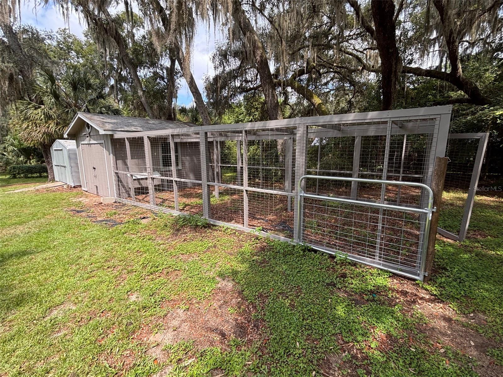 Image 59 of 83 For 9926 Holden Park Road