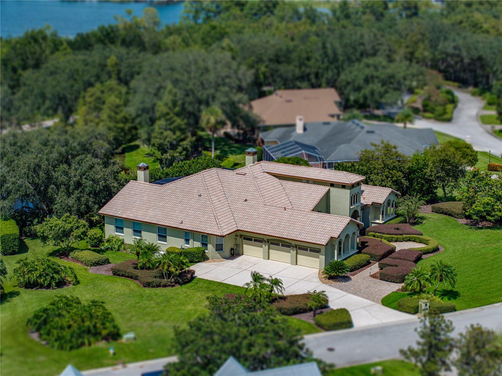 Image 11 of 54 For 3204 Heron Cove