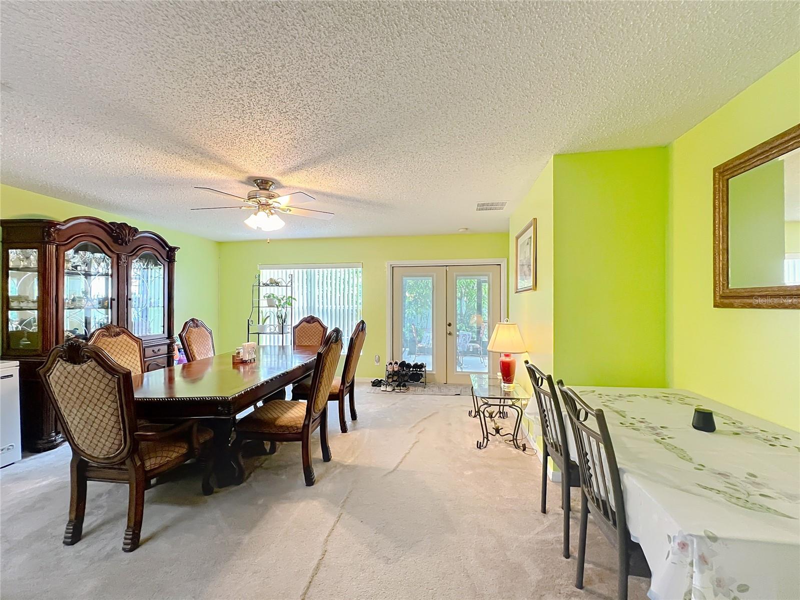 Image 25 of 38 For 102 Somerset Oaks Court