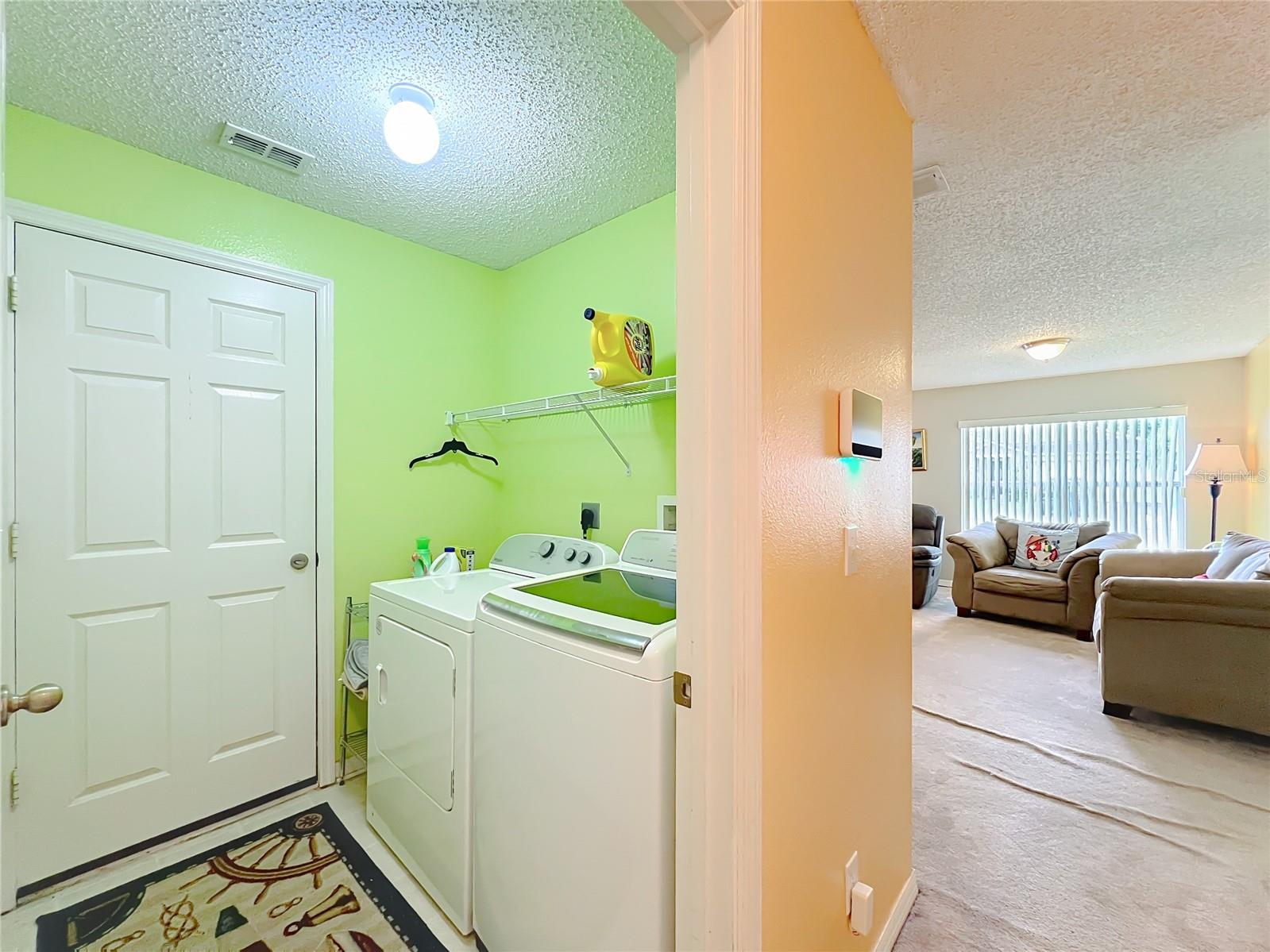 Image 29 of 38 For 102 Somerset Oaks Court