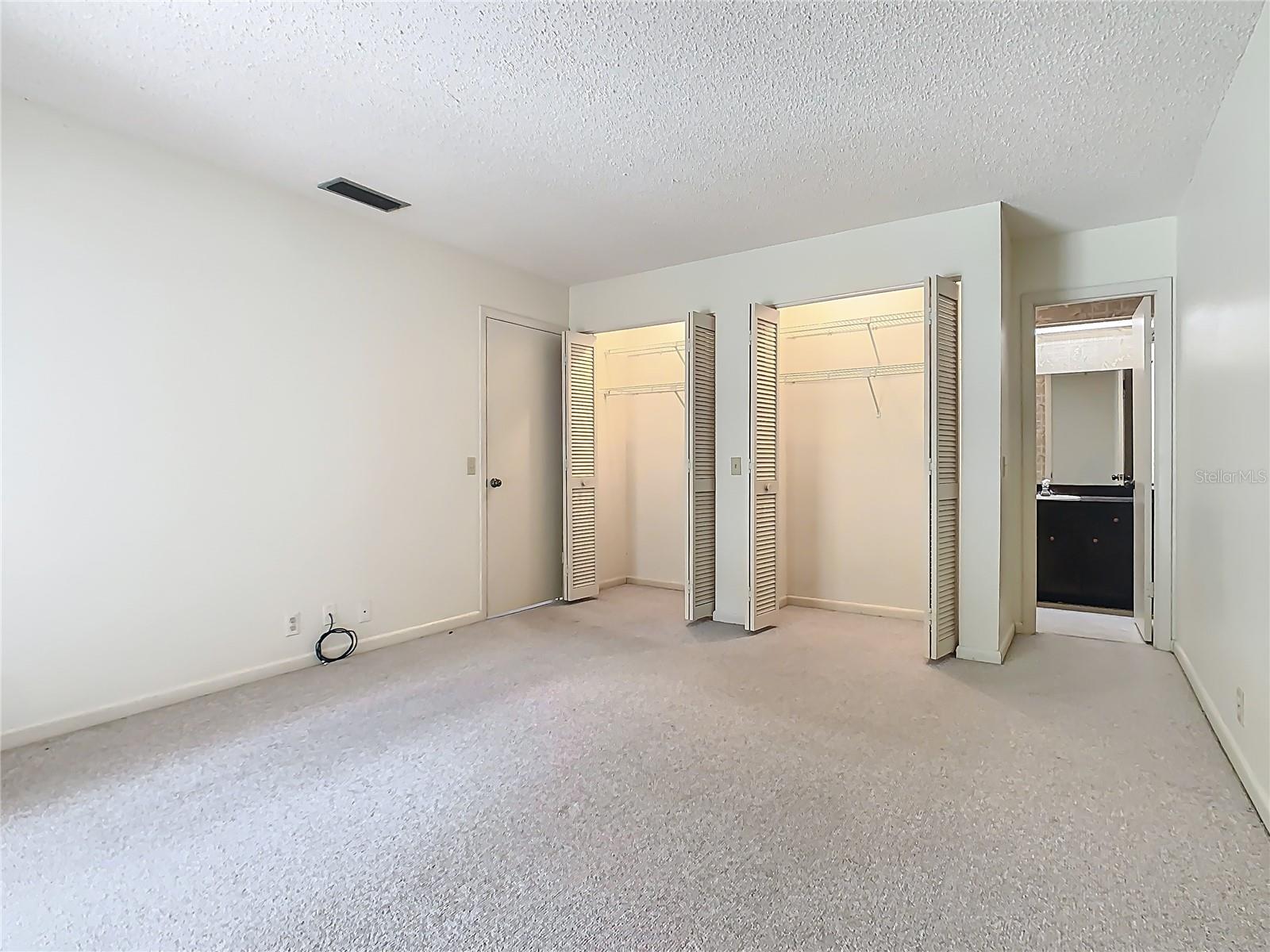 Image 18 of 58 For 1012 Medinah Dr