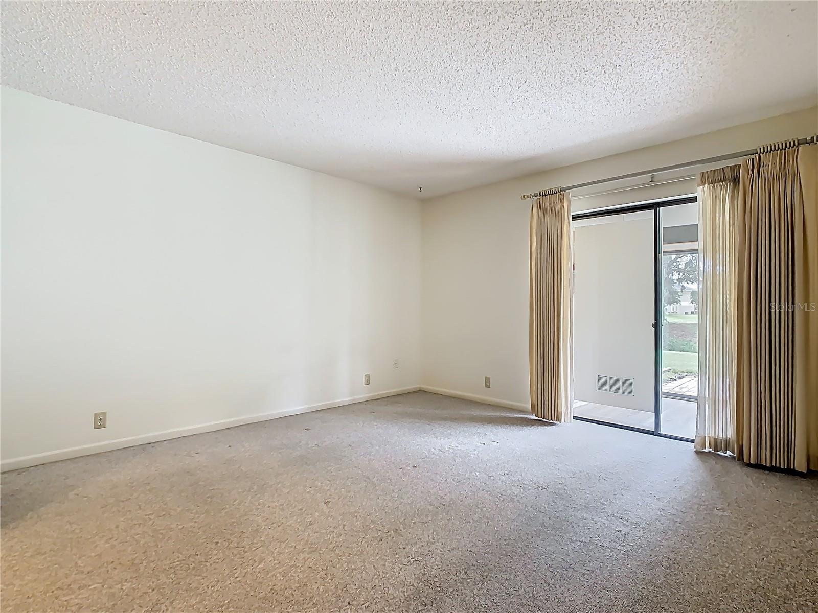 Image 20 of 58 For 1012 Medinah Dr