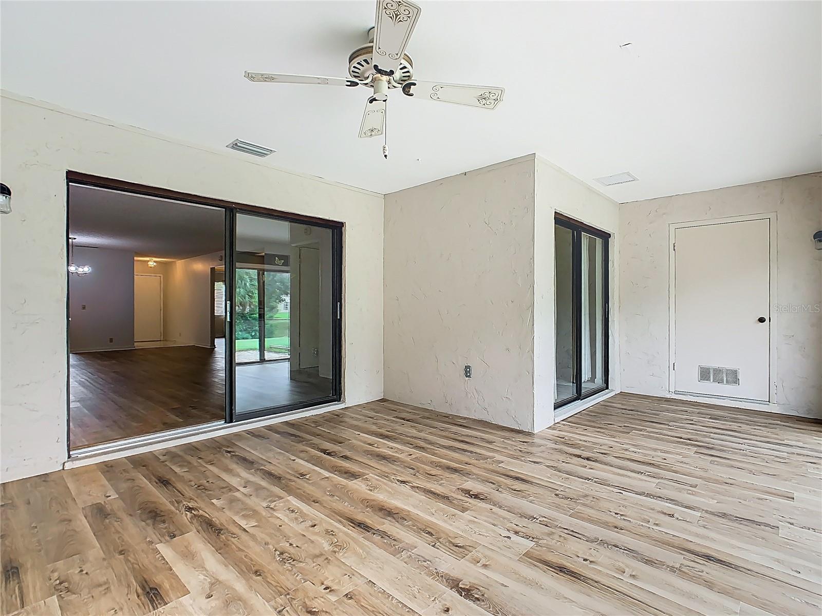 Image 34 of 58 For 1012 Medinah Dr