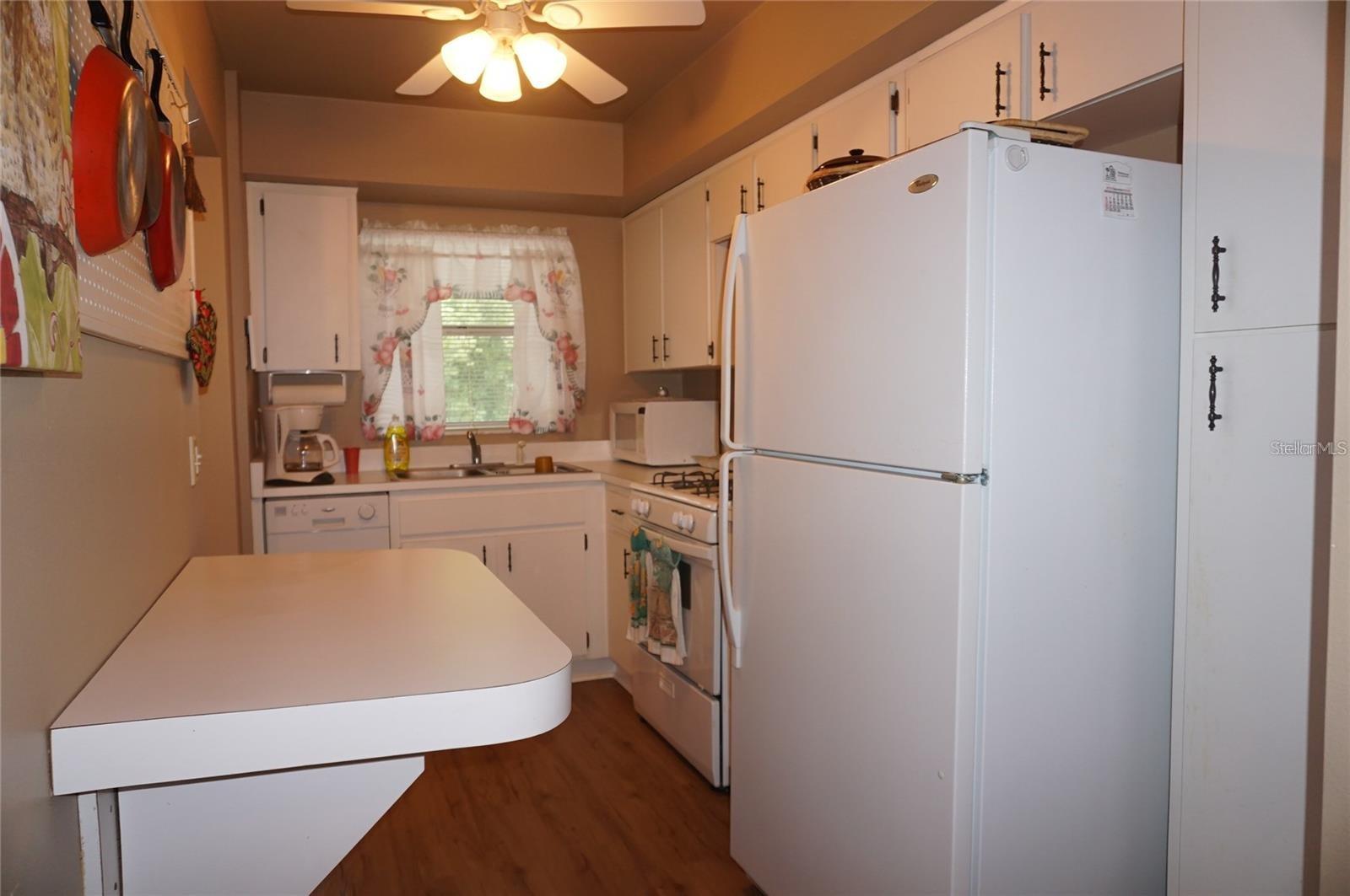 Image 7 of 21 For 150 El Dorado  203