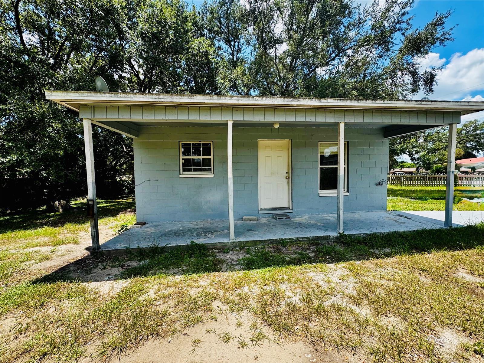 Image 3 of 17 For 2927 Dudley Drive