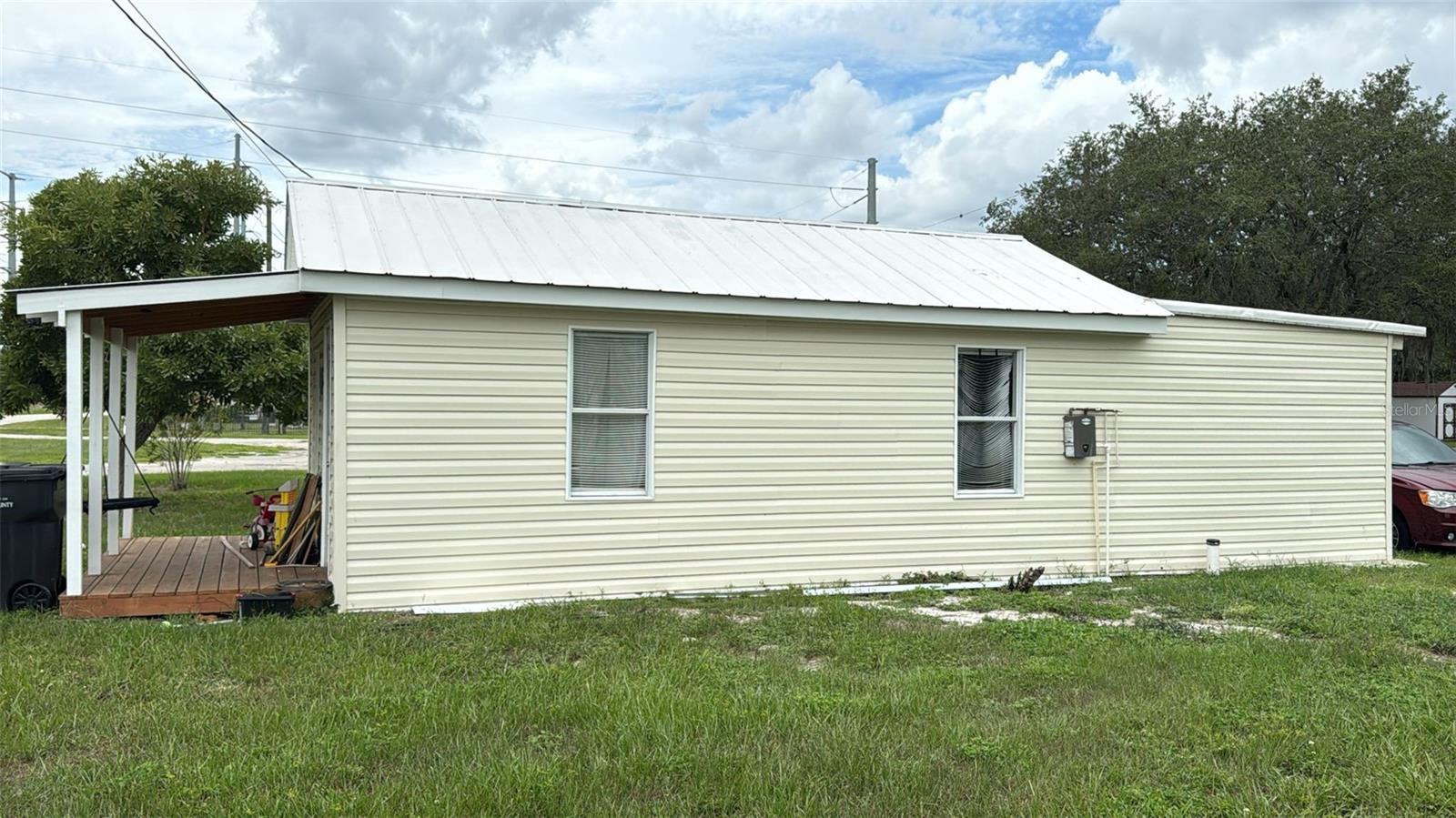 Image 4 of 96 For 1510 Derby Avenue