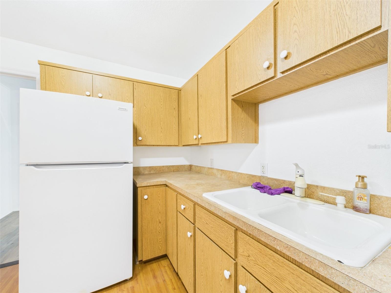 Image 47 of 96 For 1510 Derby Avenue