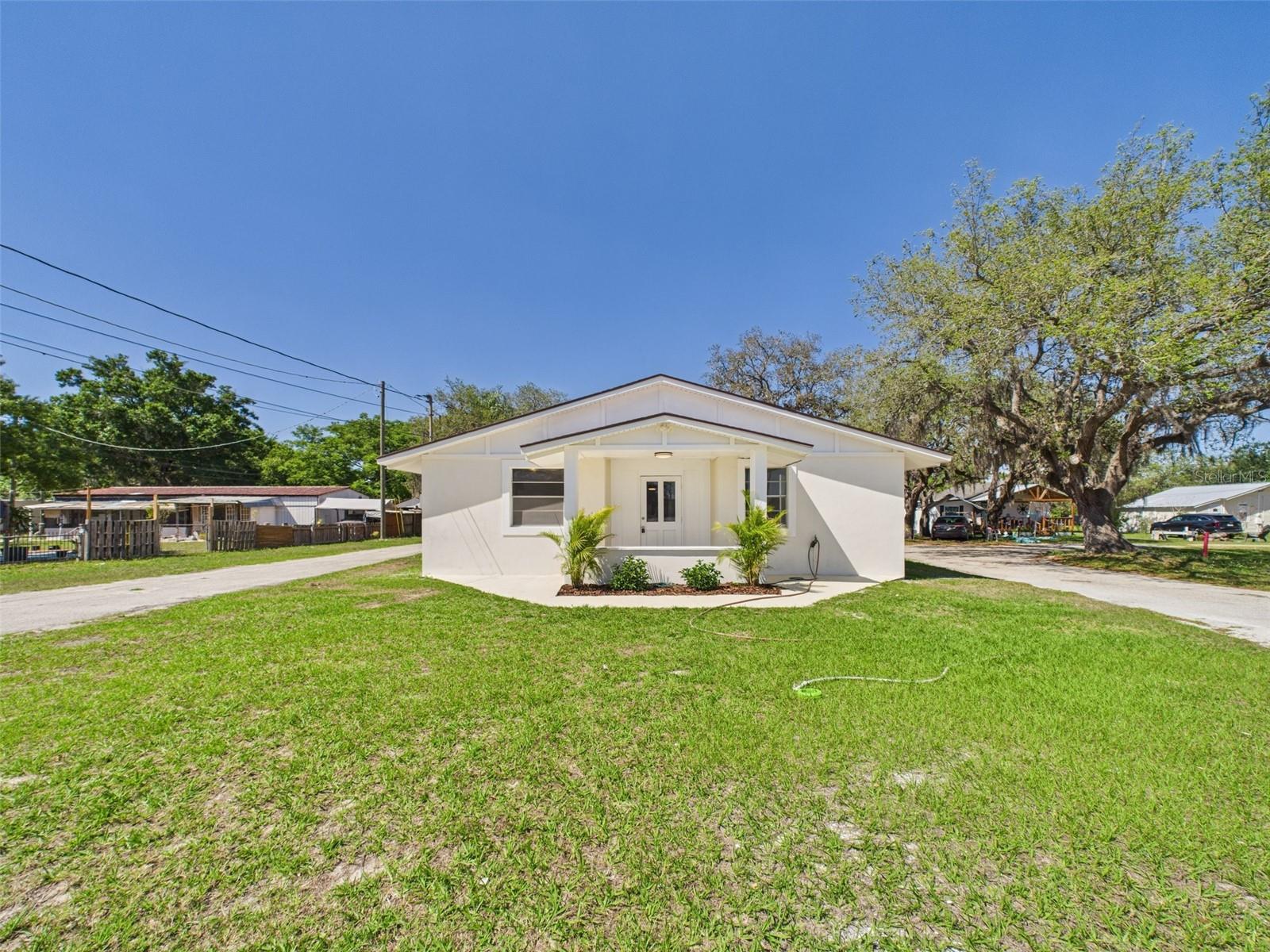 Image 61 of 96 For 1510 Derby Avenue