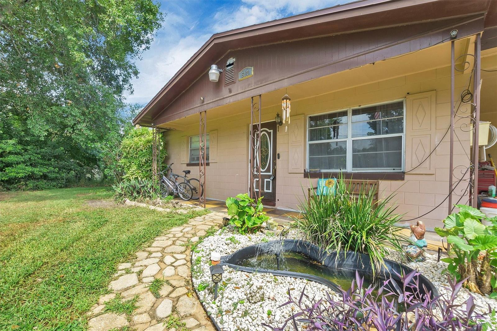 Image 12 of 37 For 517 Marianna Road