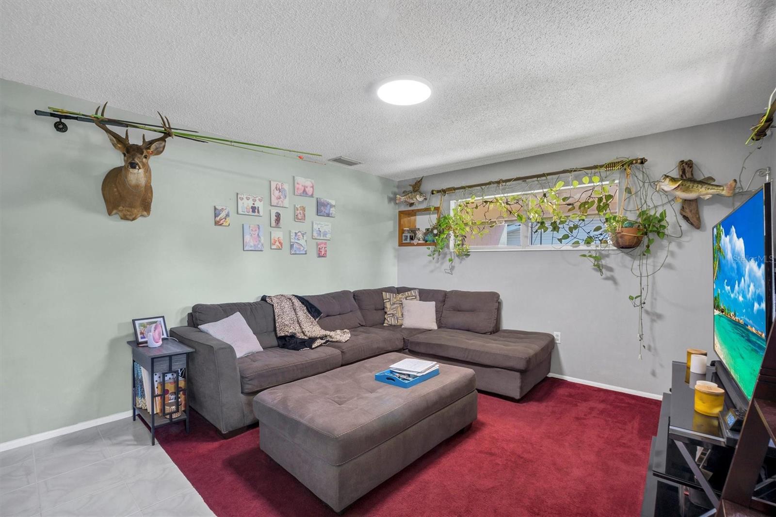 Image 13 of 37 For 517 Marianna Road