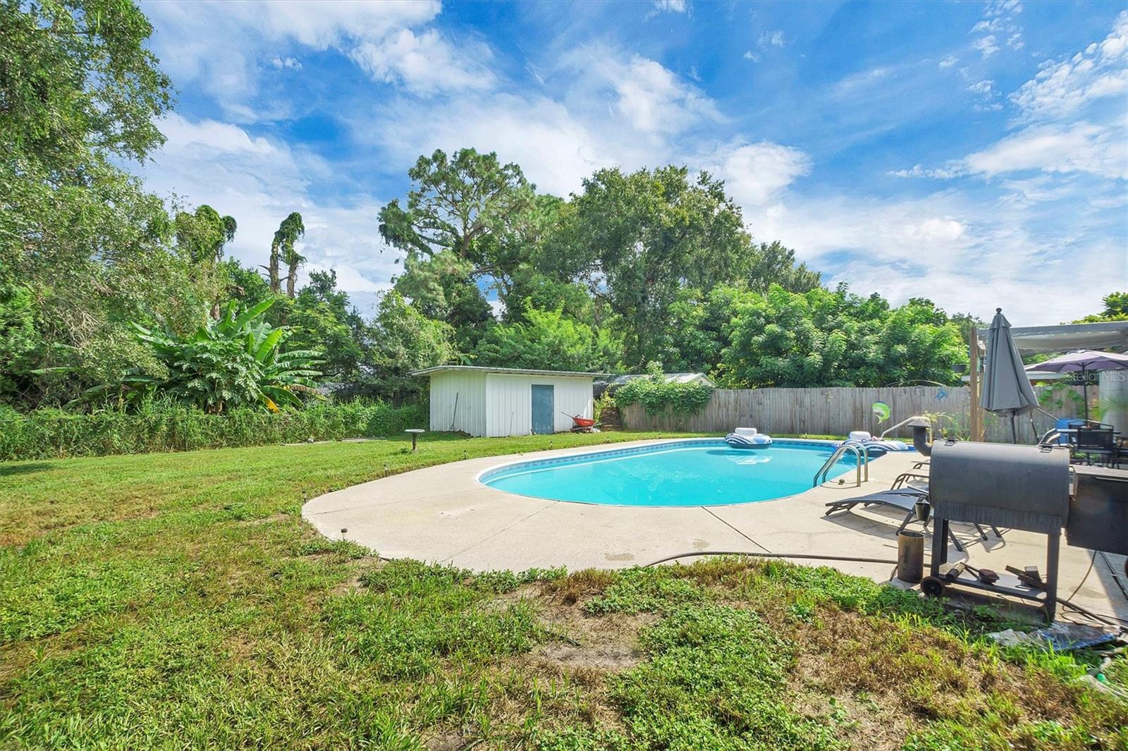 Image 30 of 37 For 517 Marianna Road