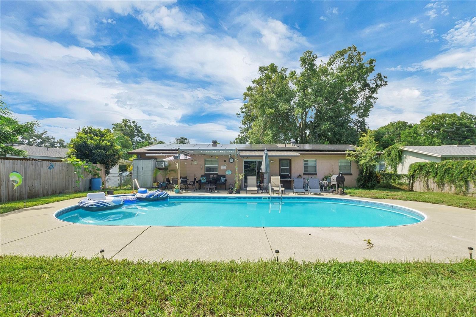 Image 33 of 37 For 517 Marianna Road